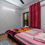 Ugf Cozy Flats Bnb 2 Bhk Flat,Near Airport Delhi