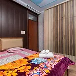 Ugf Cozy Flats Bnb 2 Bhk Flat,Near Airport Delhi