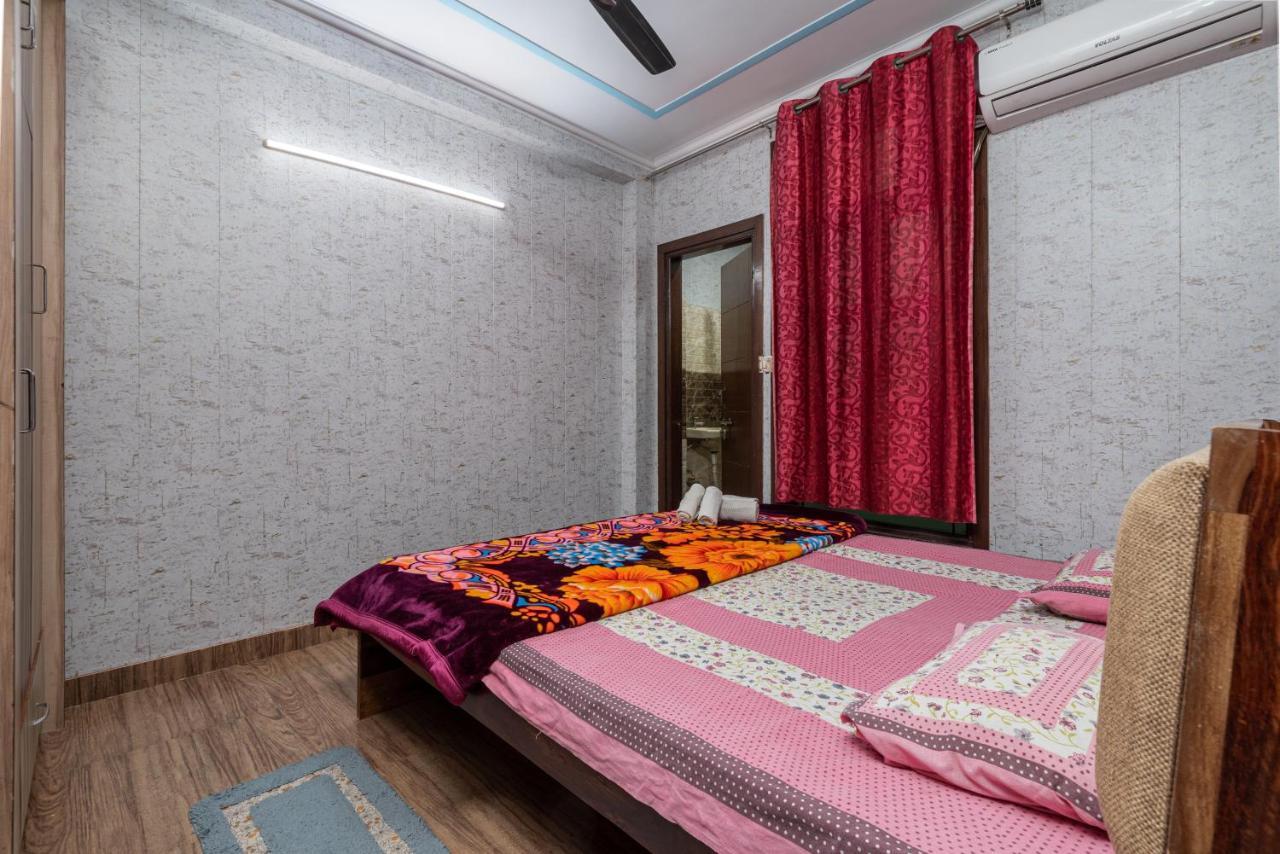 Ugf Cozy Flats 2 Bhk Flat,near Airport Delhi * New Delhi