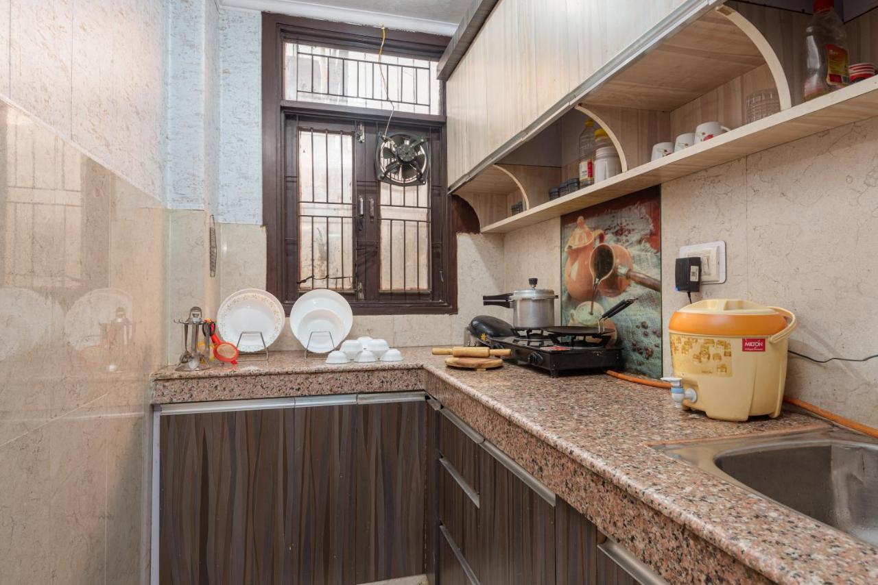 Ugf Cozy Flats 2 Bhk Flat,near Airport Delhi Apartment